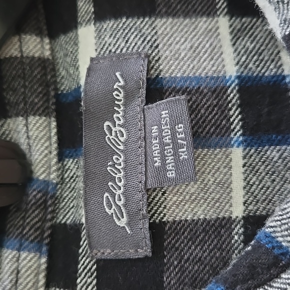 Eddie Bauer Black and White Checkered Flannel Long Sleeve Button Up Size XL - Picture 4 of 6